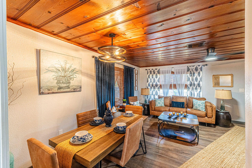 4309 Ave J Fort Pierce, FL 34947 - Photo 3 of 48 4309-AVENUE-J63