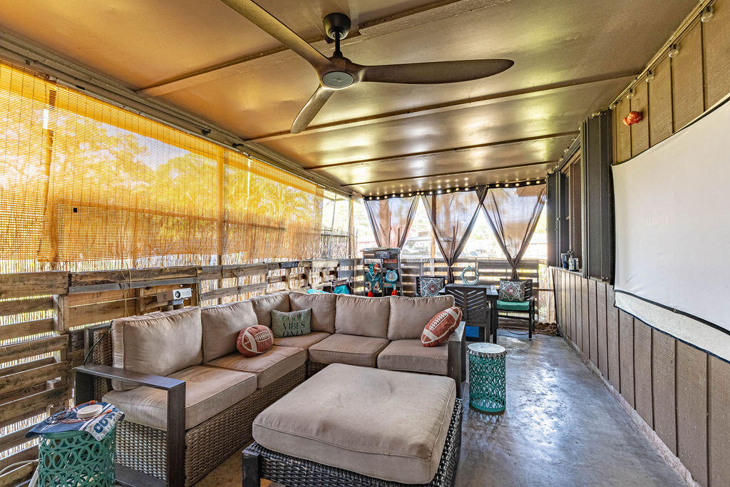 4309 Ave J Fort Pierce, FL 34947 - Photo 31 of 48 4309-AVENUE-J88