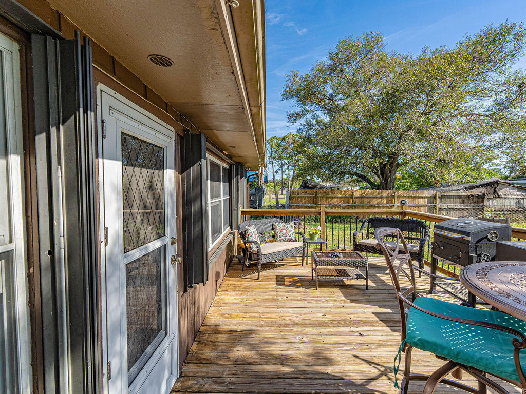 4309 Ave J Fort Pierce, FL 34947 - Photo 40 of 48 4309-AVENUE-J97