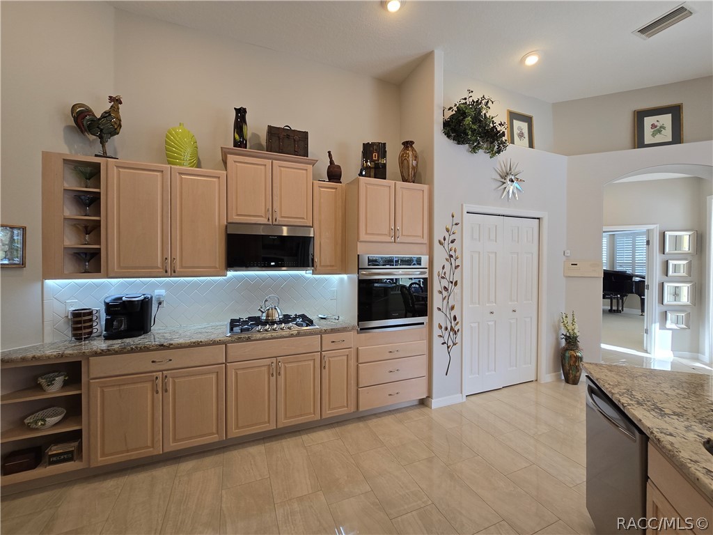 306 West Redsox Path Hernando, FL 34442 - Photo 30 of 44