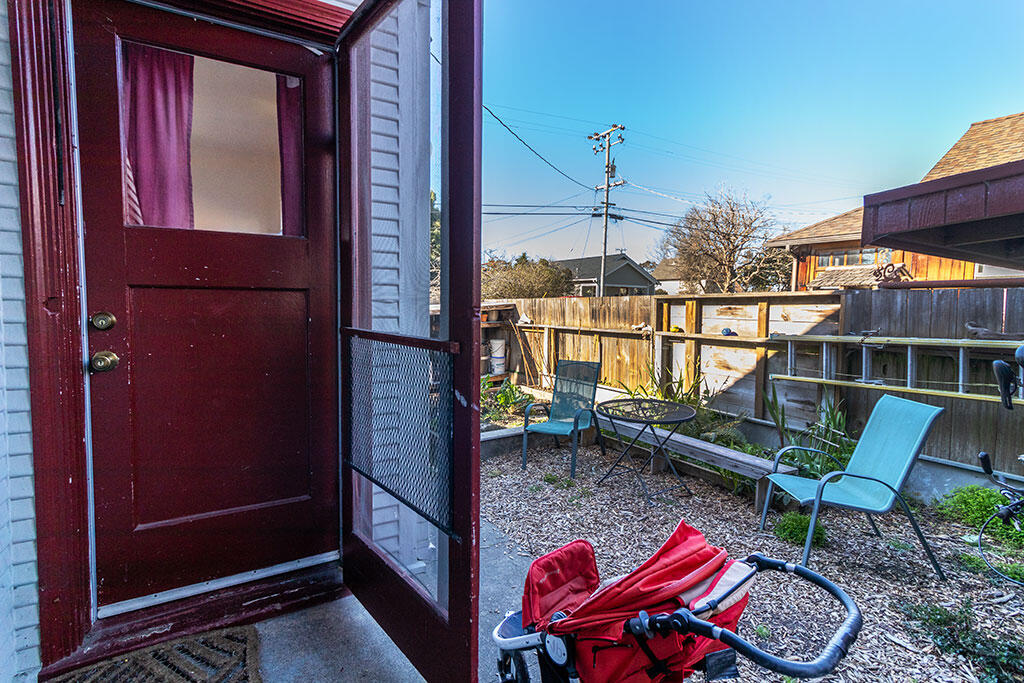 988 9th Street Arcata, CA 95521 - Photo 13 of 27 13