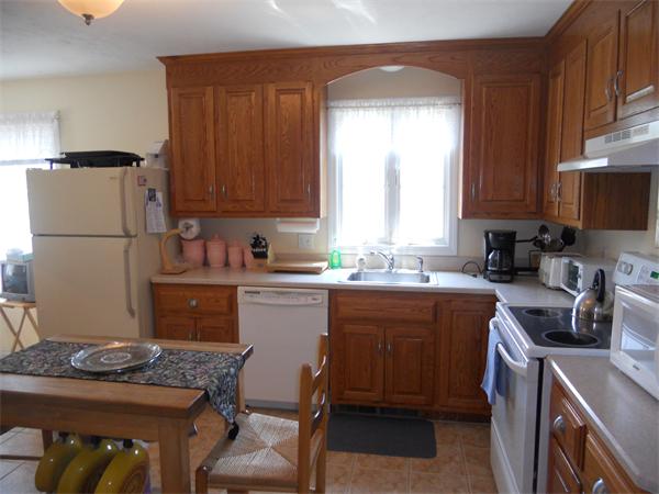 4 Fox Run Road, Unit 4 Blackstone, MA 01504 - Photo 5 of 18 Gallery Image 5