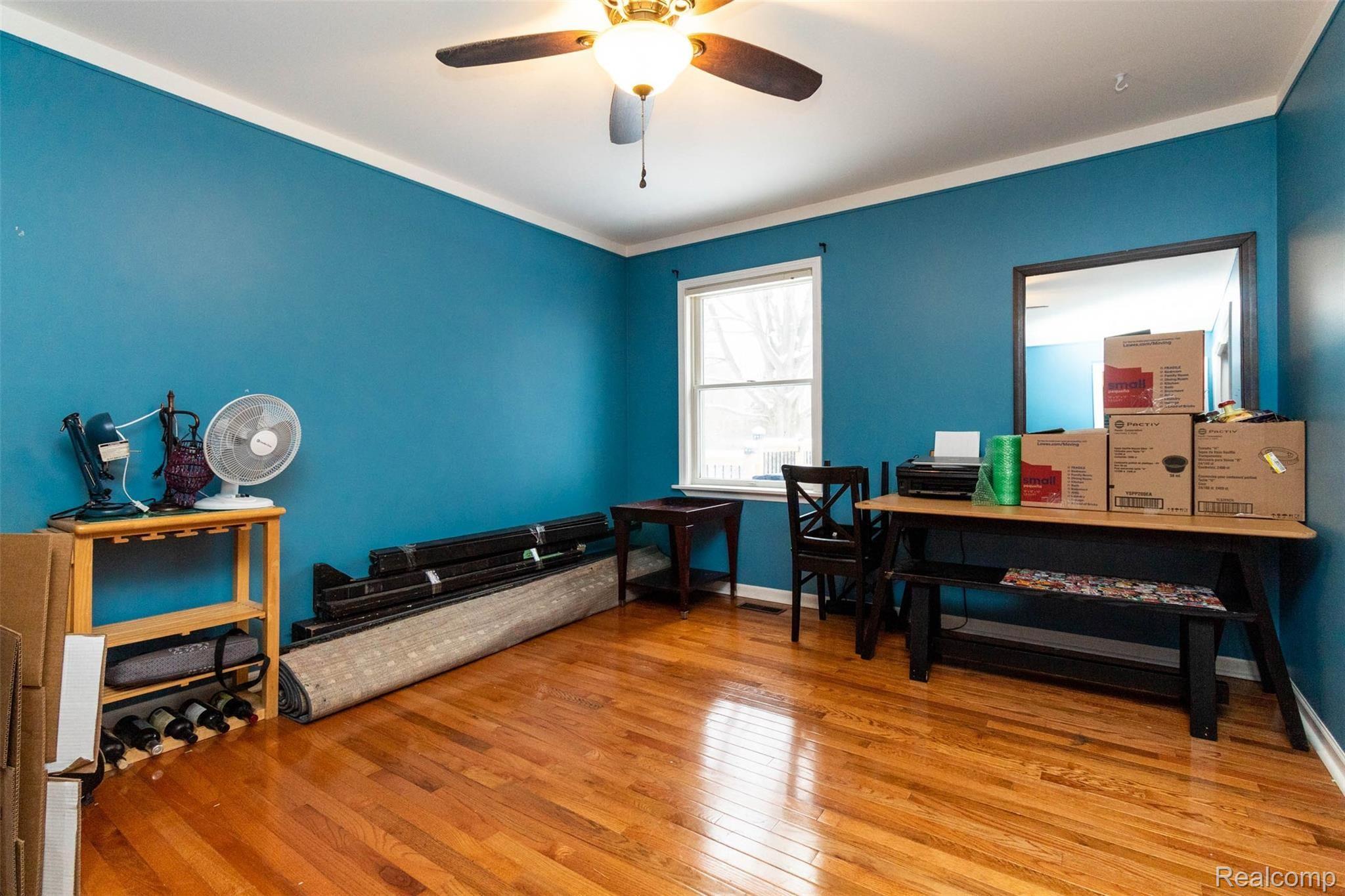 10695 Roberts Road Stockbridge, MI 49285 - Photo 27 of 60 interior (20).jpg
