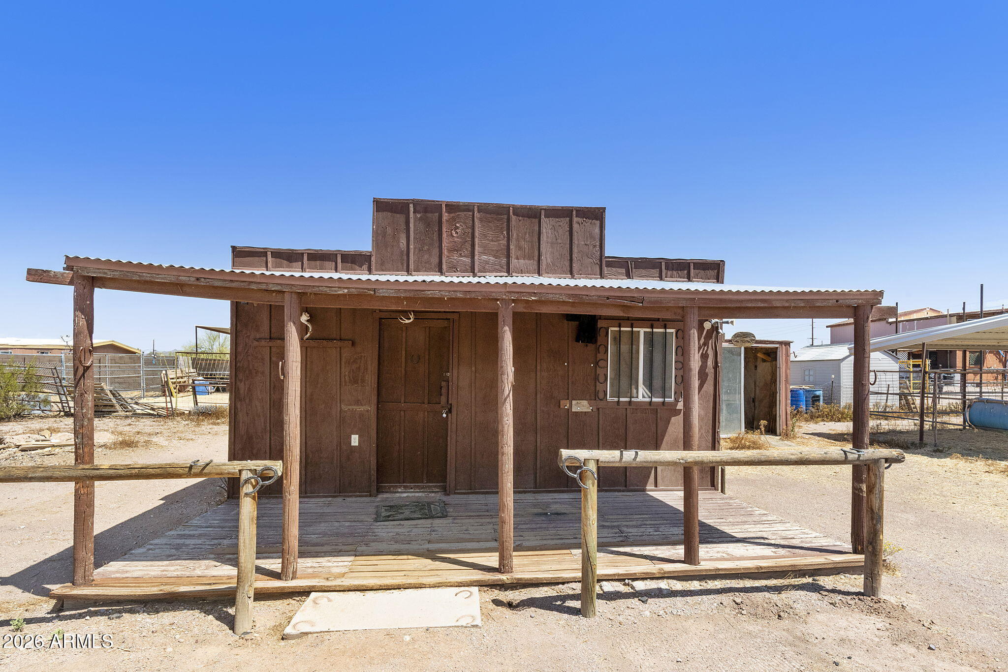 293 South Belaire Road Apache Junction, AZ 85119 - Photo 25 of 39 21-web-or-mls-DLB_7077 - Copy