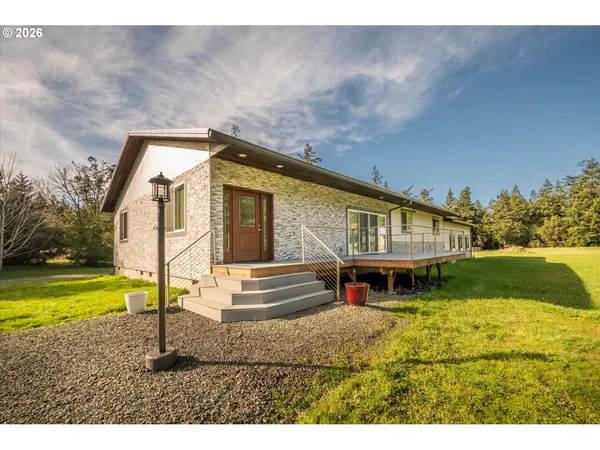$869,000 | 87829 Two Mile Lane, Bandon, OR 97411
