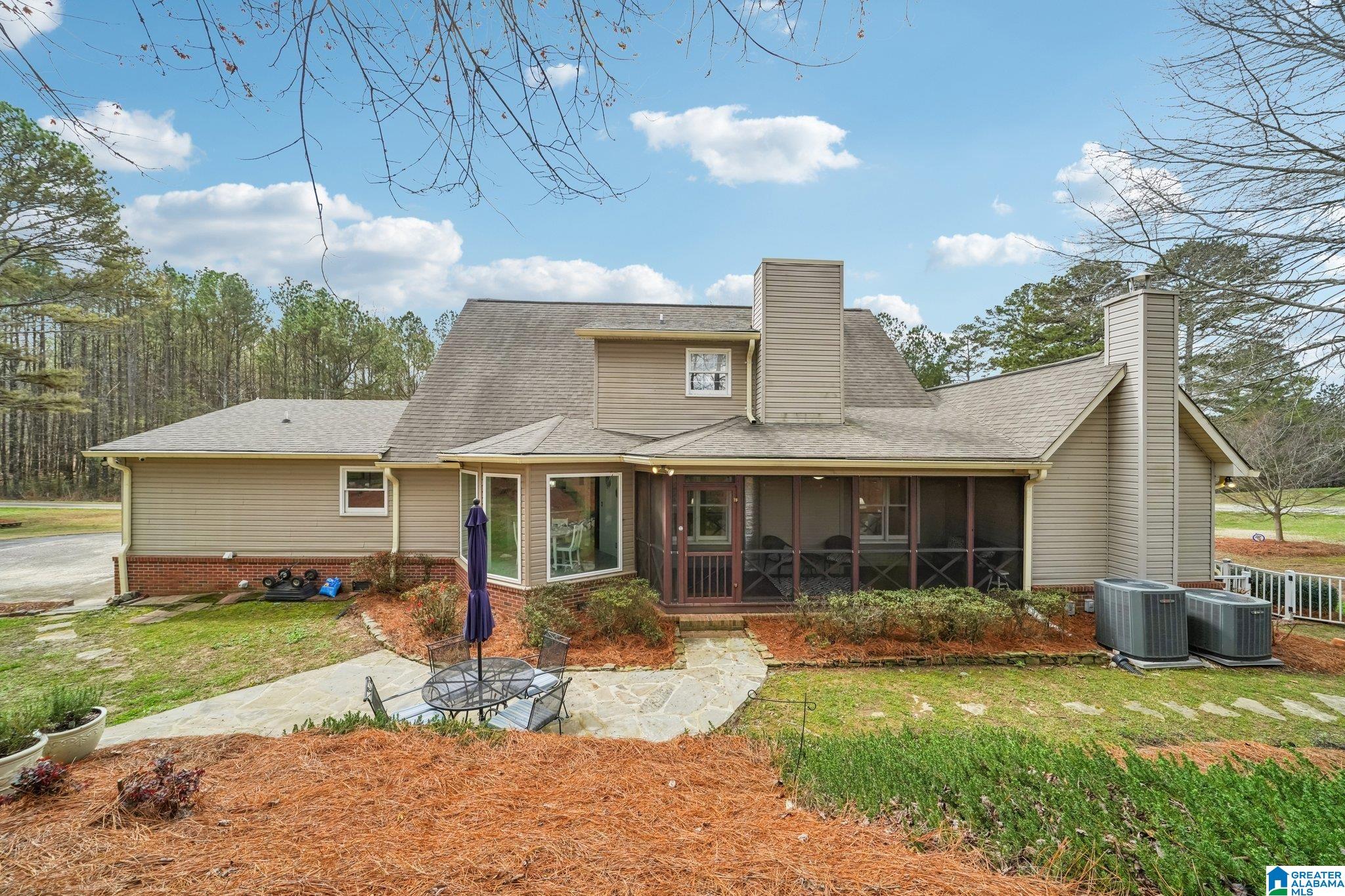 91 Hilltop Road Oneonta, AL 35121 - Photo 3 of 65