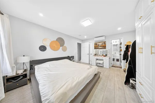 $1,480,000 | 143-34 14th Avenue | Whitestone