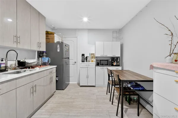 $1,480,000 | 143-34 14th Avenue | Whitestone