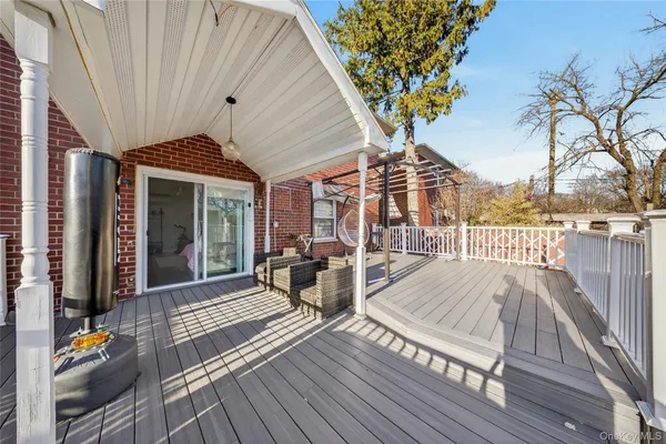 $1,480,000 | 143-34 14th Avenue | Whitestone