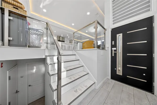 $1,480,000 | 143-34 14th Avenue | Whitestone