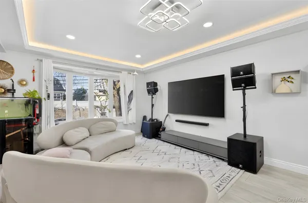 $1,480,000 | 143-34 14th Avenue | Whitestone