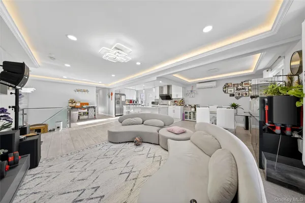 $1,480,000 | 143-34 14th Avenue | Whitestone