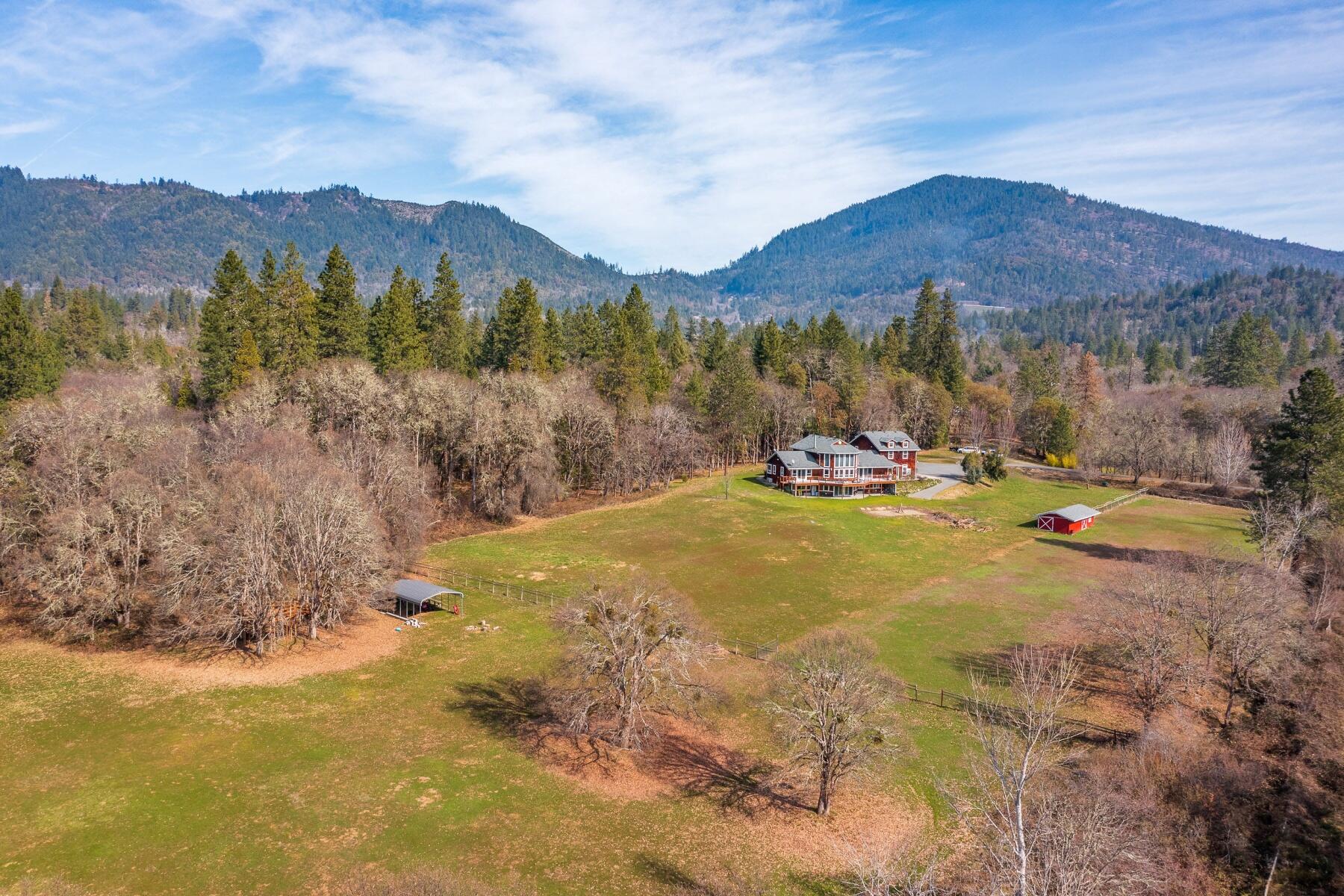 5732 Hugo Road Grants Pass, OR 97526 - Photo 3 of 71 batch_5732HugoRd-003