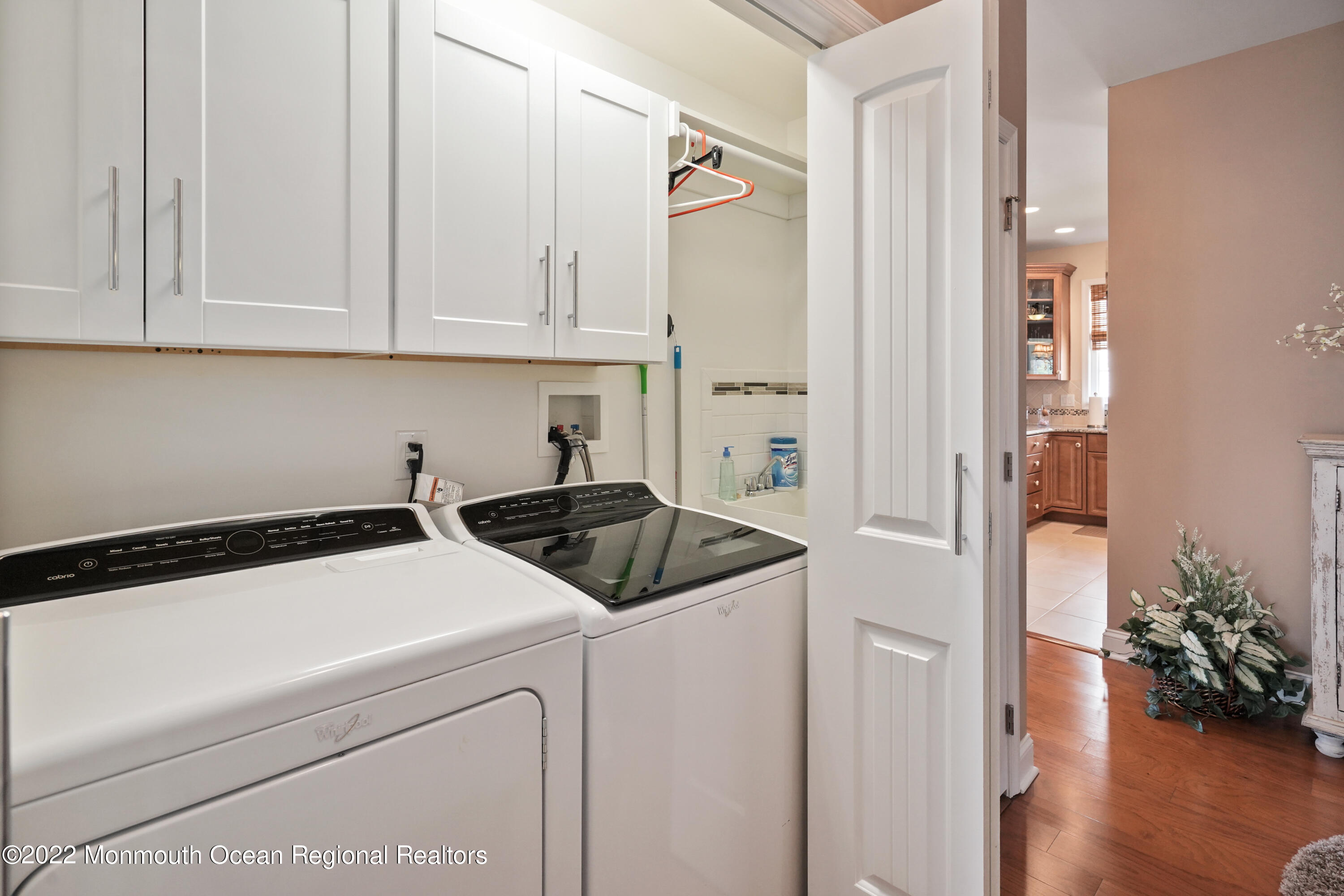 32 Mantoloking Lane Waretown, NJ 08758 - Photo 22 of 37 DSC02053