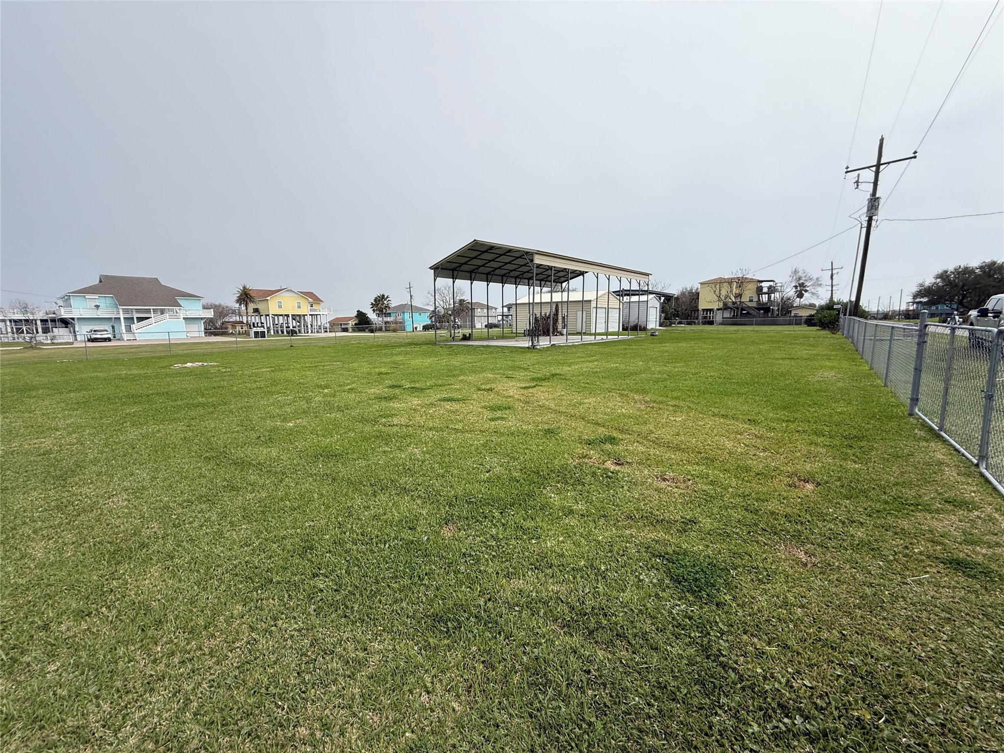 1128 Canal East Crystal Beach, TX 77650 - Photo 9 of 11