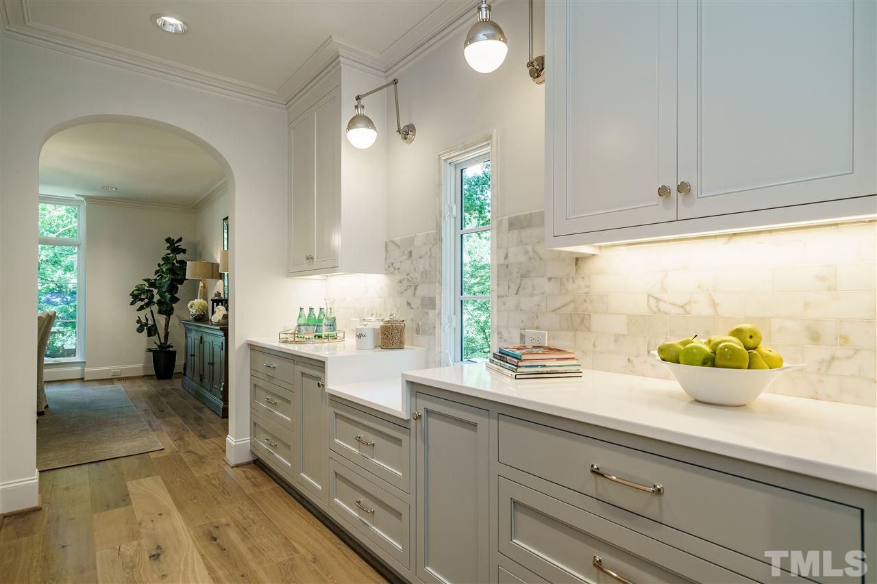 3308 Marblehead Lane Raleigh, NC 27612 - Photo 7 of 30