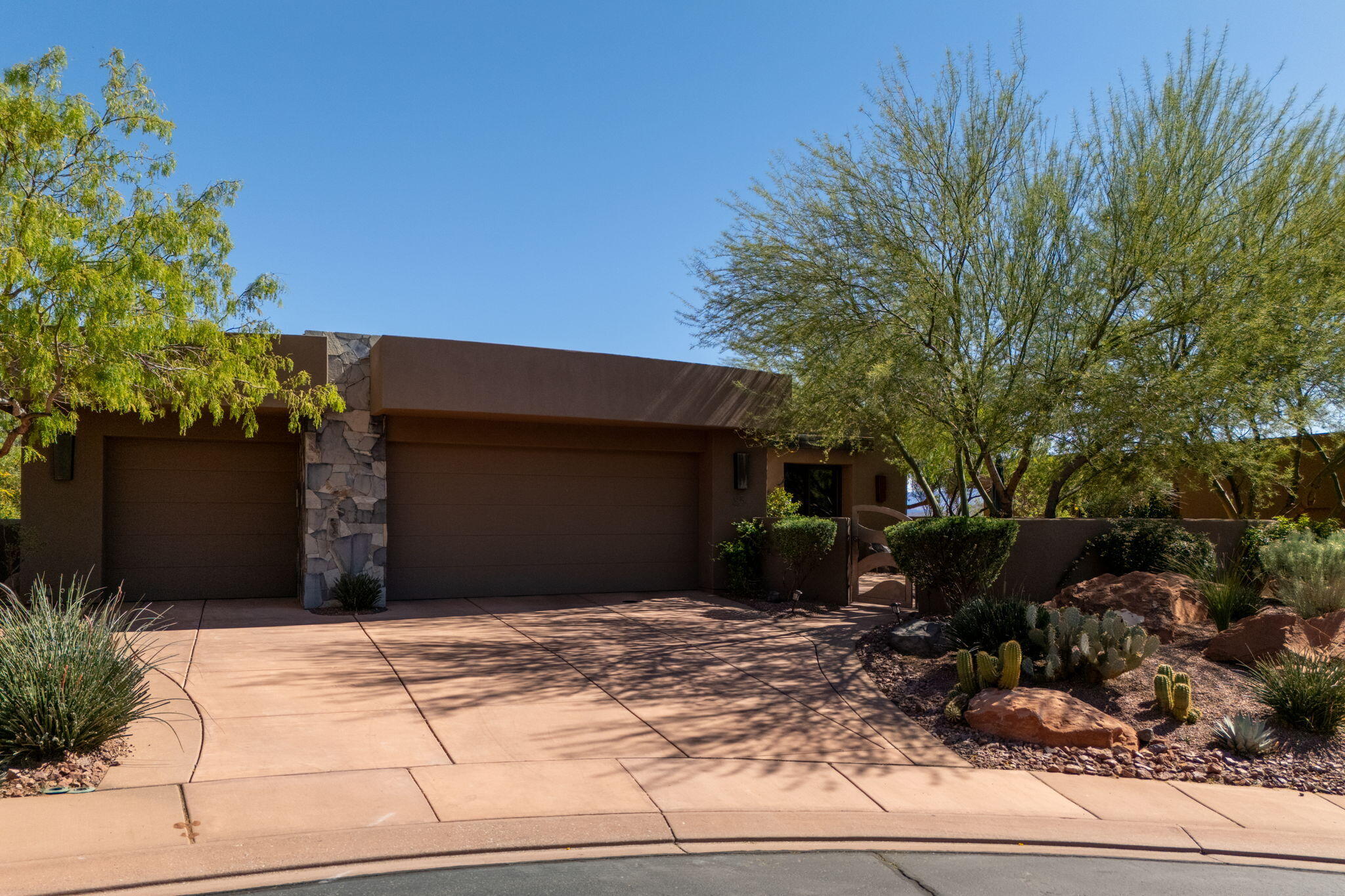 2331 West Entrada Trail, Unit 85 St. George, UT 84770 - Photo 3 of 34 Front