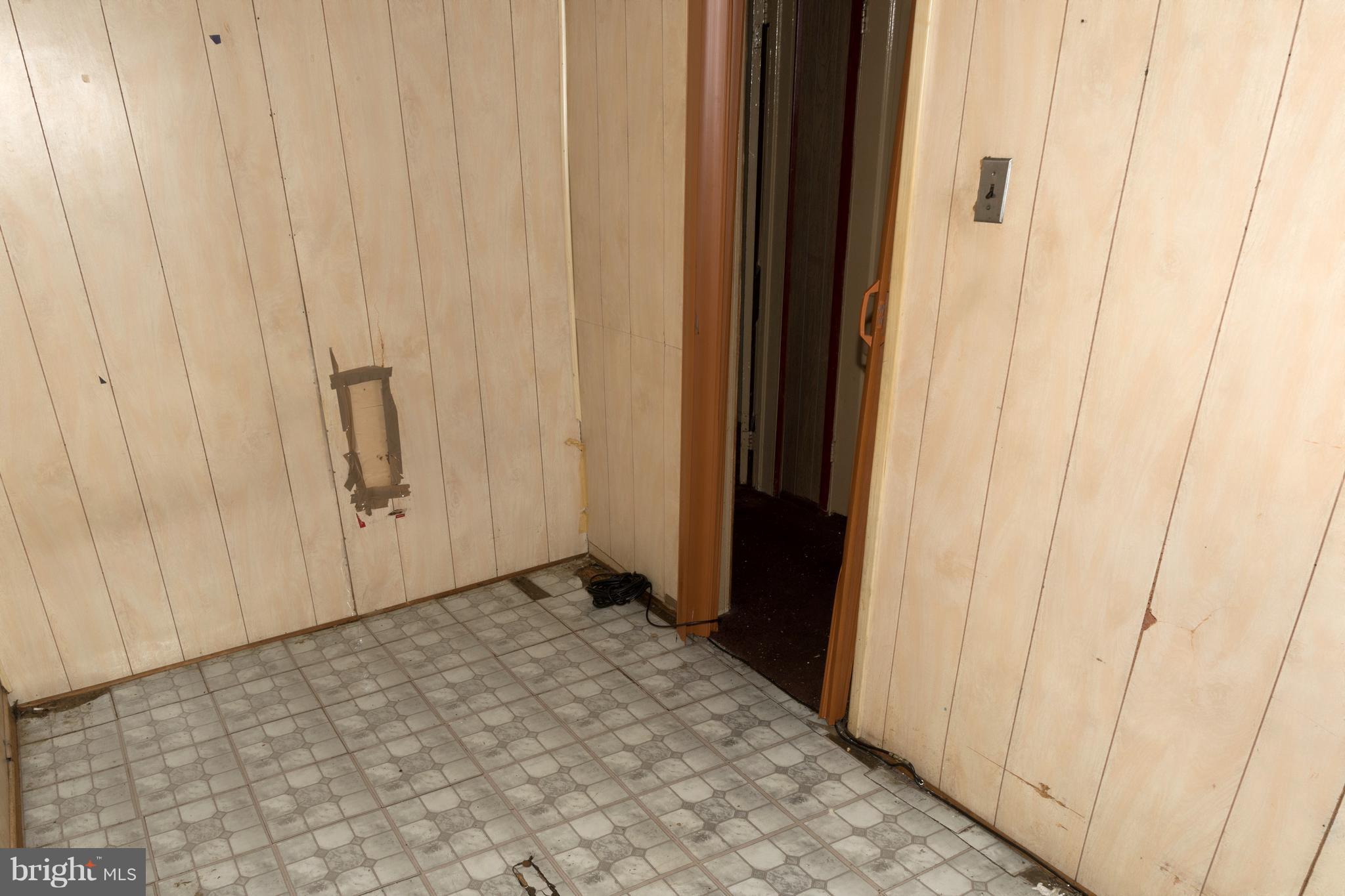 2133 Federal Street Baltimore, MD 21213 - Photo 12 of 20 Bedroom (Master)
