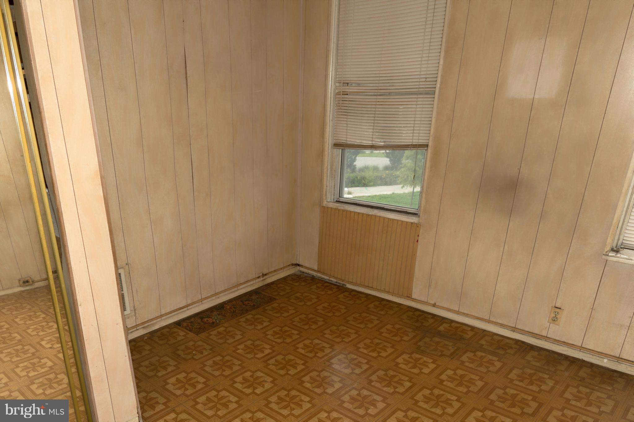 2133 Federal Street Baltimore, MD 21213 - Photo 9 of 20 Bedroom