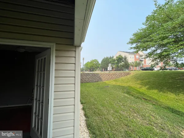 $2,400 | 2503 Amber Orchard Court West, Unit 102, Odenton, MD 21113