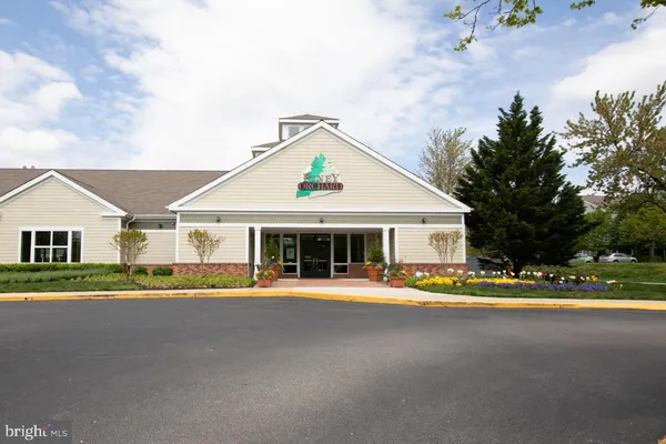 $2,400 | 2503 Amber Orchard Court West, Unit 102, Odenton, MD 21113