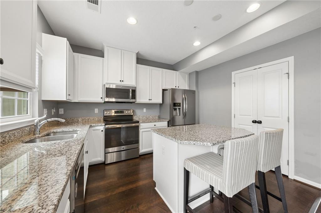 1803 Pointe View Drive Mars, PA 16046 - Photo 12 of 39