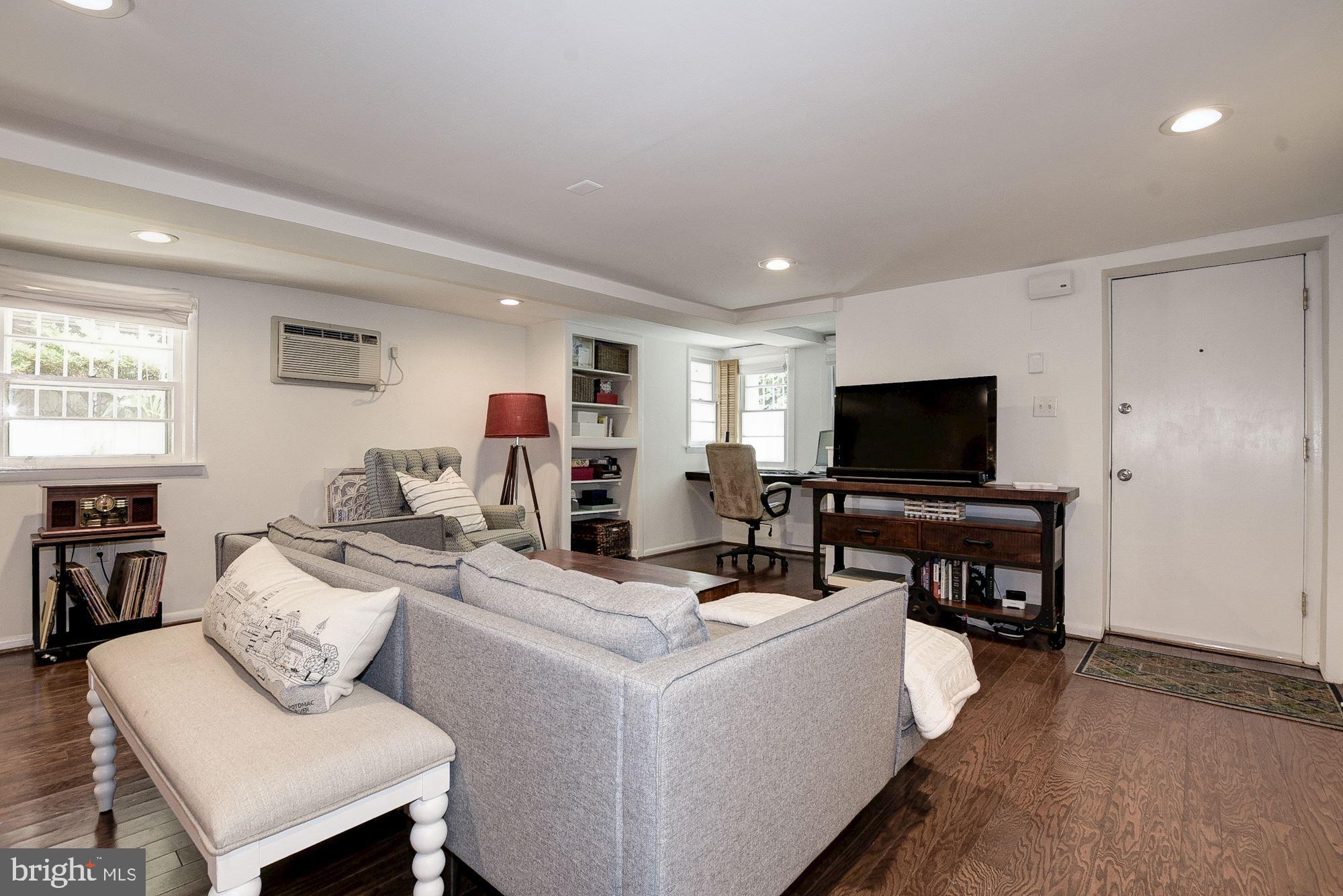 2011 Kalorama Road Northwest, Unit 1 Washington, DC 20009 - Photo 4 of 15 Living room boasts built-in desk area
