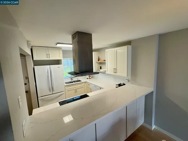 $719,500 | 1037 VÃa Bonita, Alameda, CA 94502