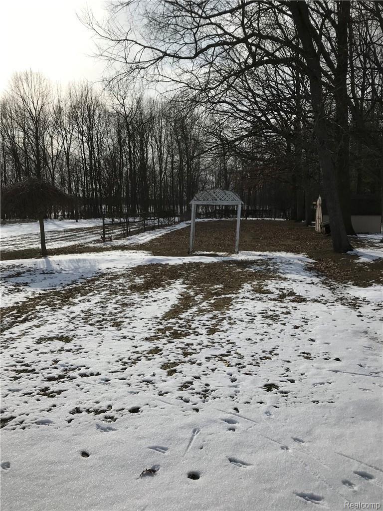 8636 Beard Road Avoca, MI 48006 - Photo 16 of 20 IMG_0595.jpg