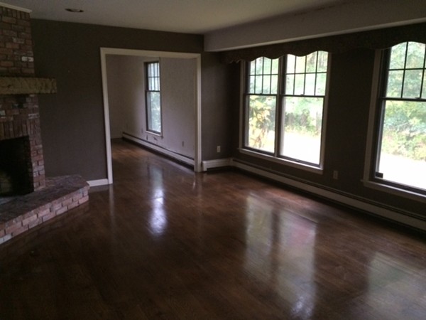 128 Converse Road Marion, MA 02738 - Photo 3 of 11