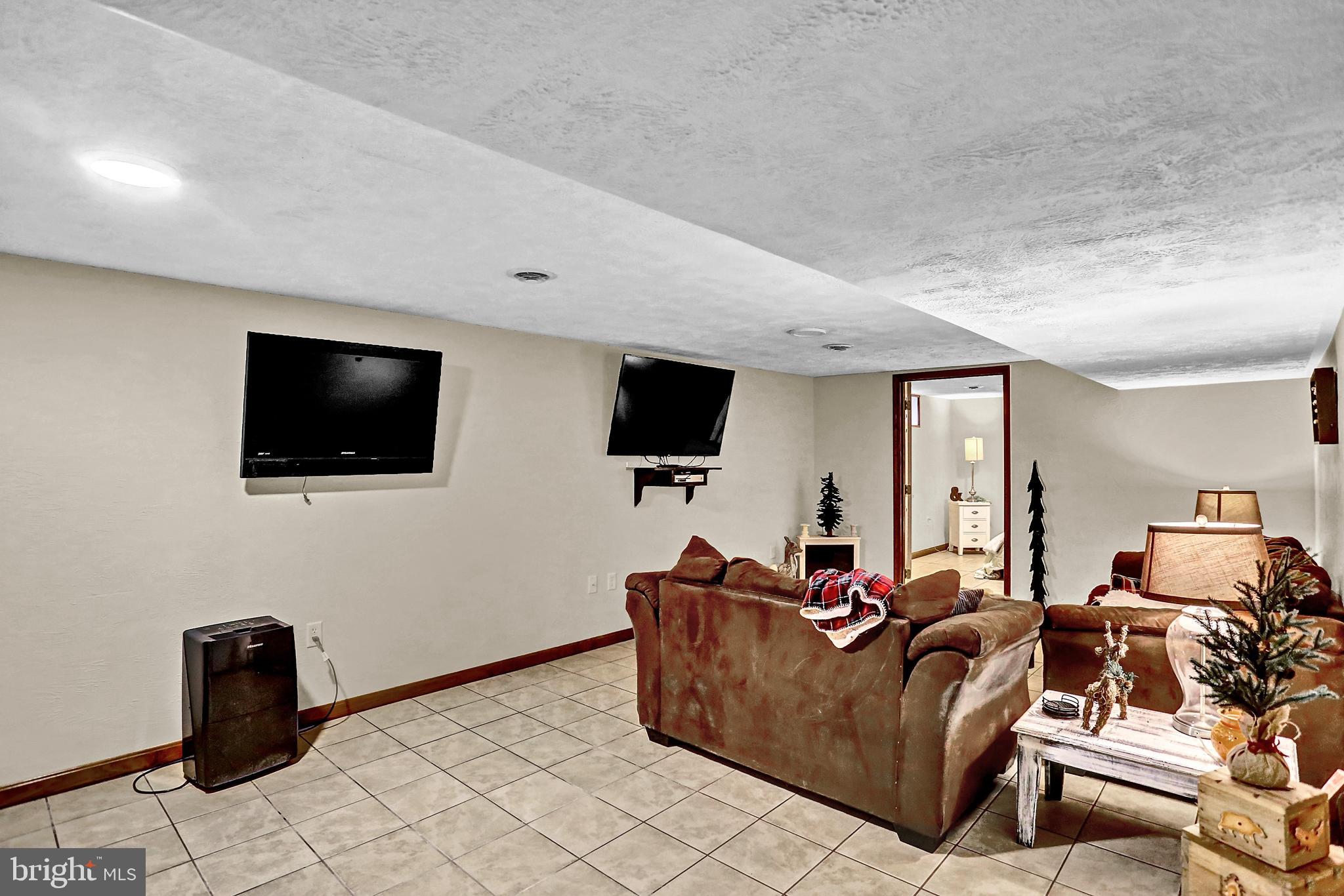 380 Sunset Road Orrtanna, PA 17353 - Photo 30 of 46 Gallery Image 30