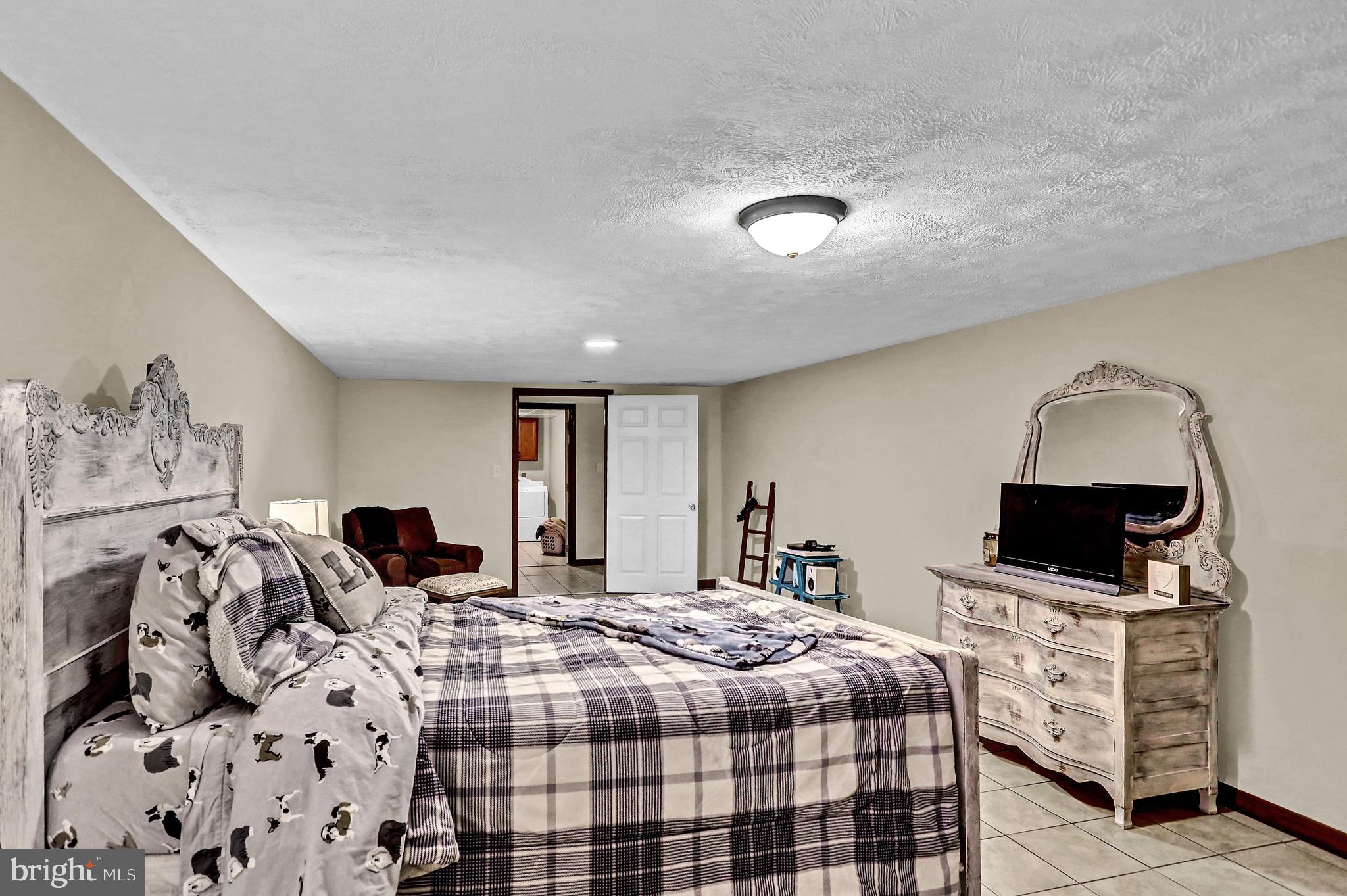 380 Sunset Road Orrtanna, PA 17353 - Photo 35 of 46 Gallery Image 35