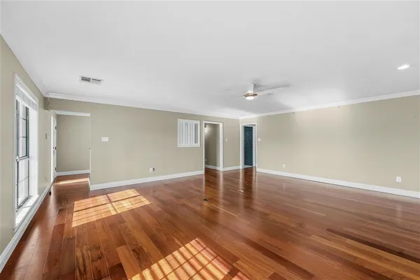 $445,000 | 4001 Lake Street, Lake Charles, LA 70605