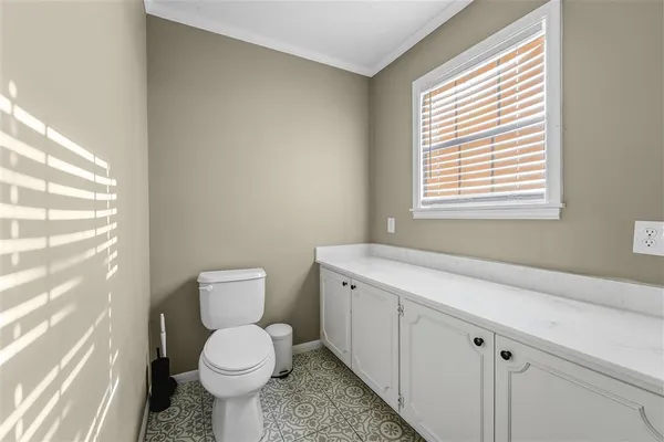 $445,000 | 4001 Lake Street, Lake Charles, LA 70605