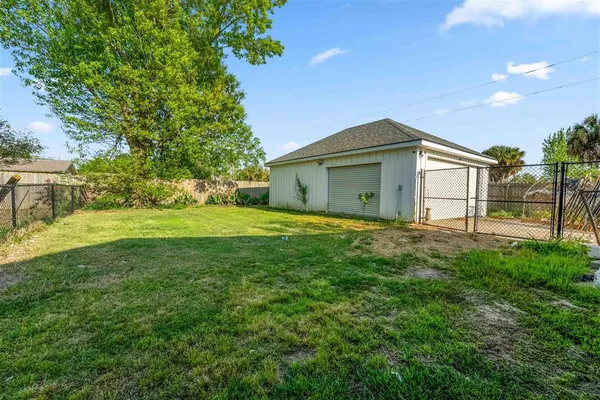 $445,000 | 4001 Lake Street, Lake Charles, LA 70605