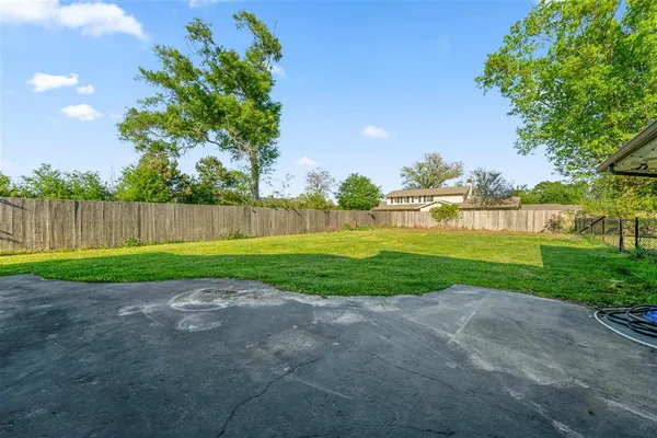 $445,000 | 4001 Lake Street, Lake Charles, LA 70605