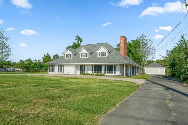 $445,000 | 4001 Lake Street, Lake Charles, LA 70605