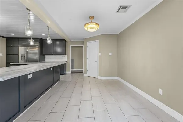 $445,000 | 4001 Lake Street, Lake Charles, LA 70605