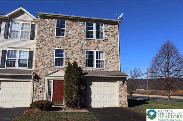 $349,900 | 4039 Tournament Court, Center Valley, PA 18034