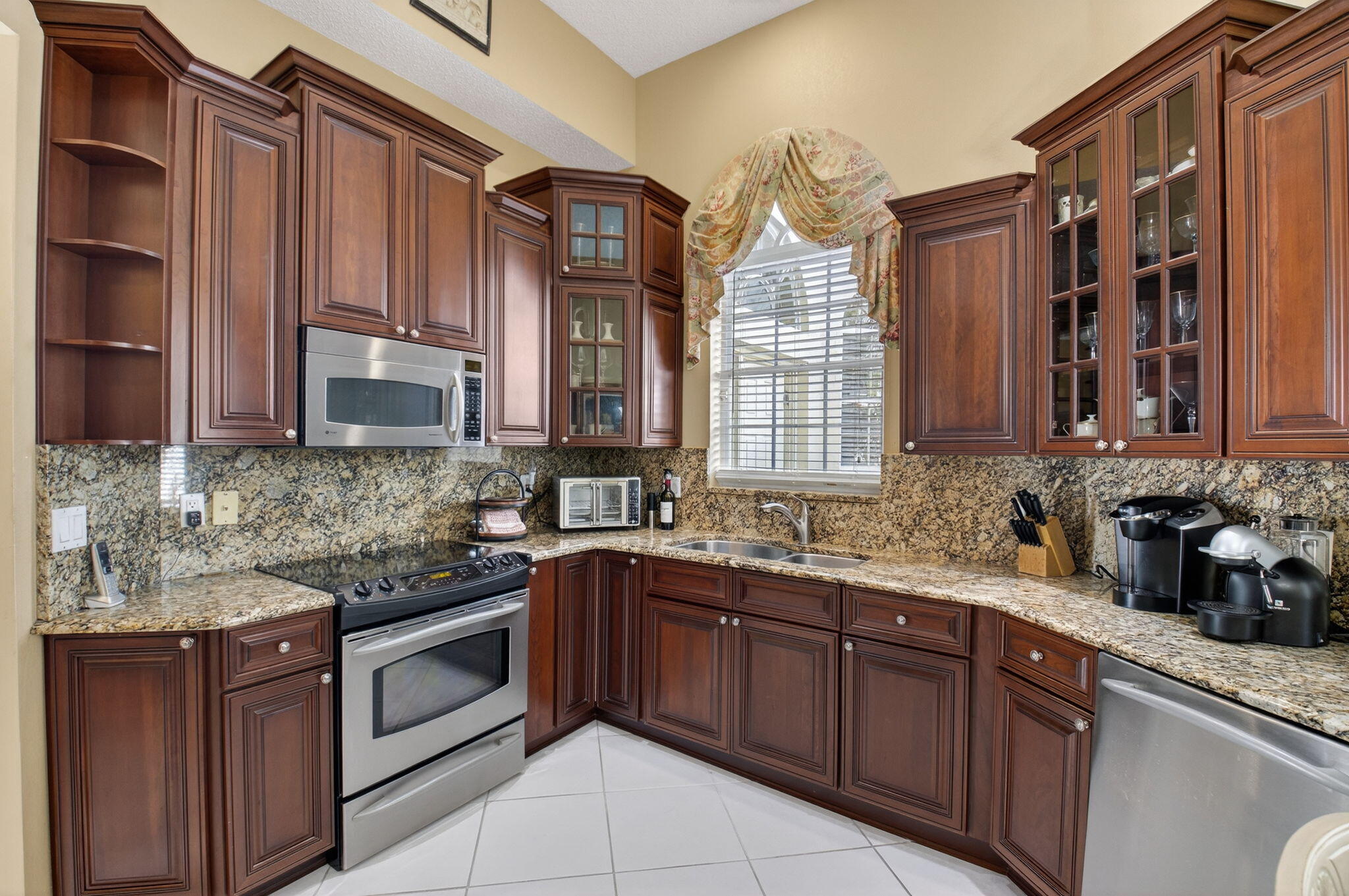 2476 Northwest 66th Drive Boca Raton, FL 33496 - Photo 18 of 57 24-web-or-mls-DSC_2083