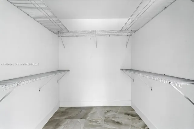 $3,200 | 2926 Northwest 58th Street, Unit 2926, Miami, FL 33142