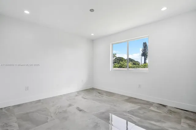 $3,200 | 2926 Northwest 58th Street, Unit 2926, Miami, FL 33142