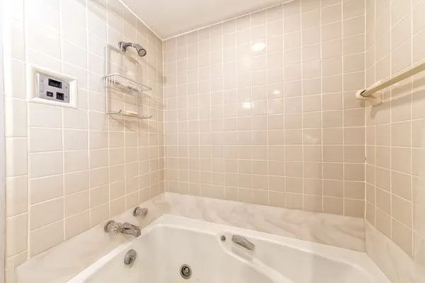 $8,000 | 11407 South Chestwood Drive, Houston, TX 77024