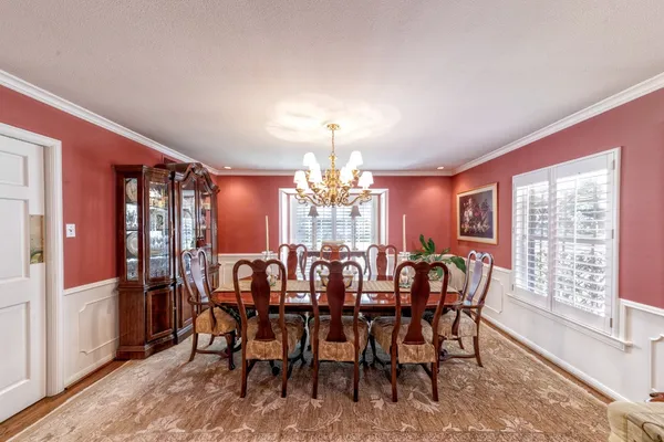 $8,000 | 11407 South Chestwood Drive, Houston, TX 77024