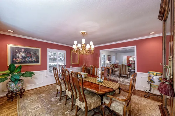 $8,000 | 11407 South Chestwood Drive, Houston, TX 77024