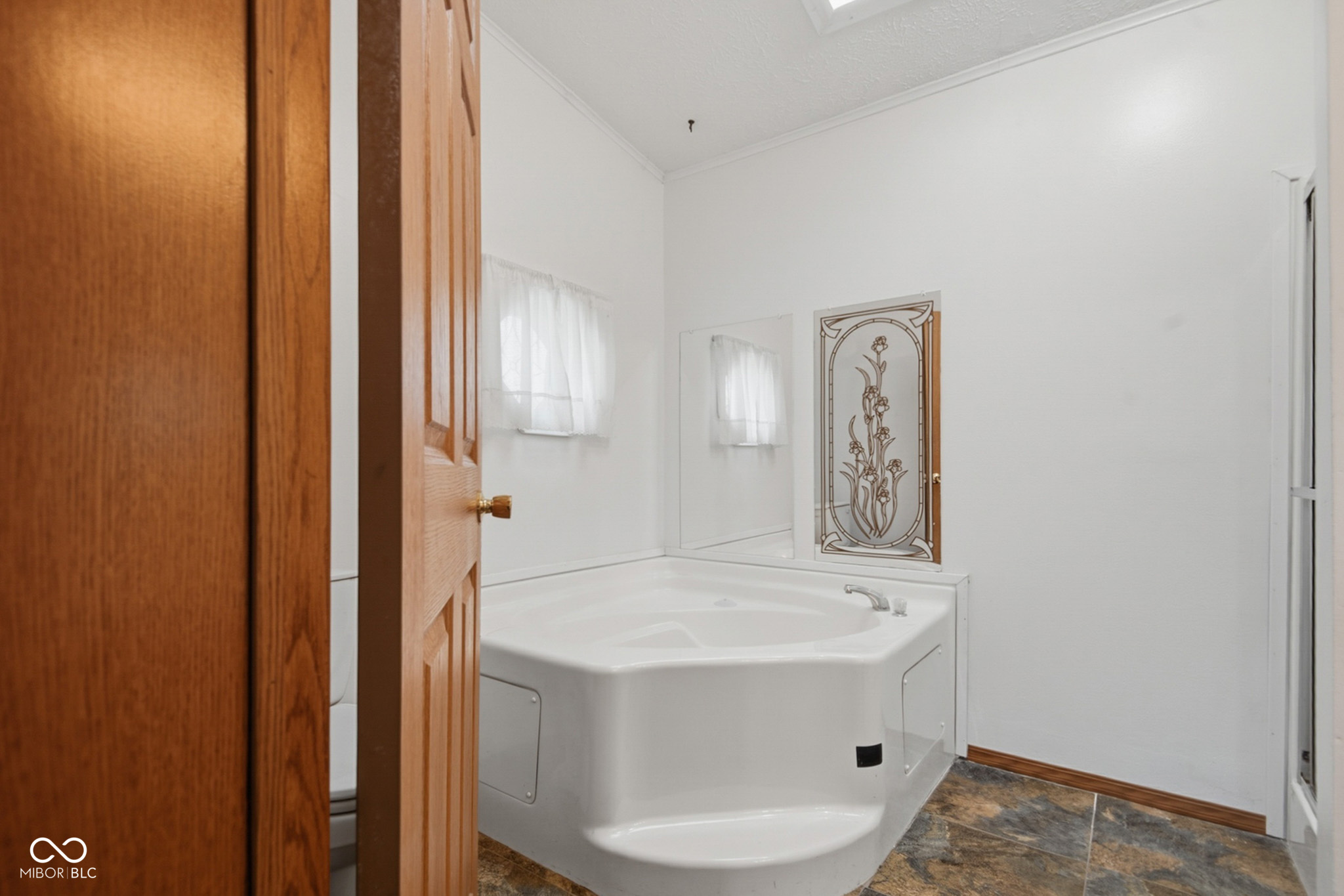 3373 Spring Valley Drive Columbus, IN 47203 - Photo 19 of 32