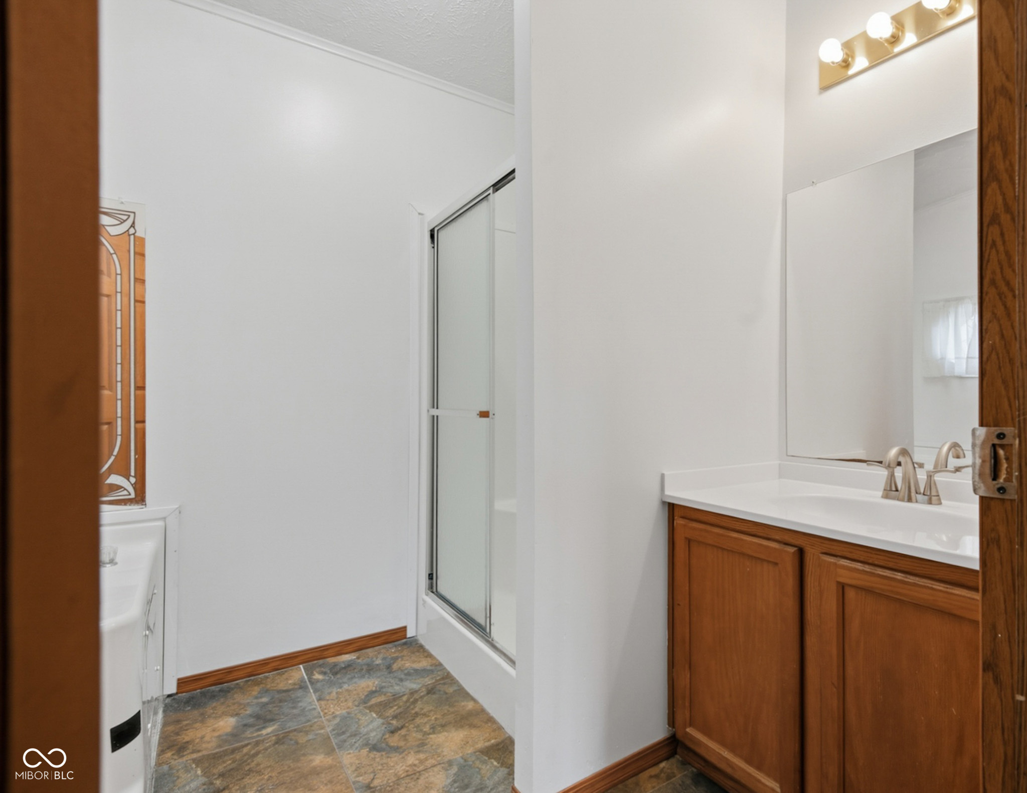 3373 Spring Valley Drive Columbus, IN 47203 - Photo 20 of 32