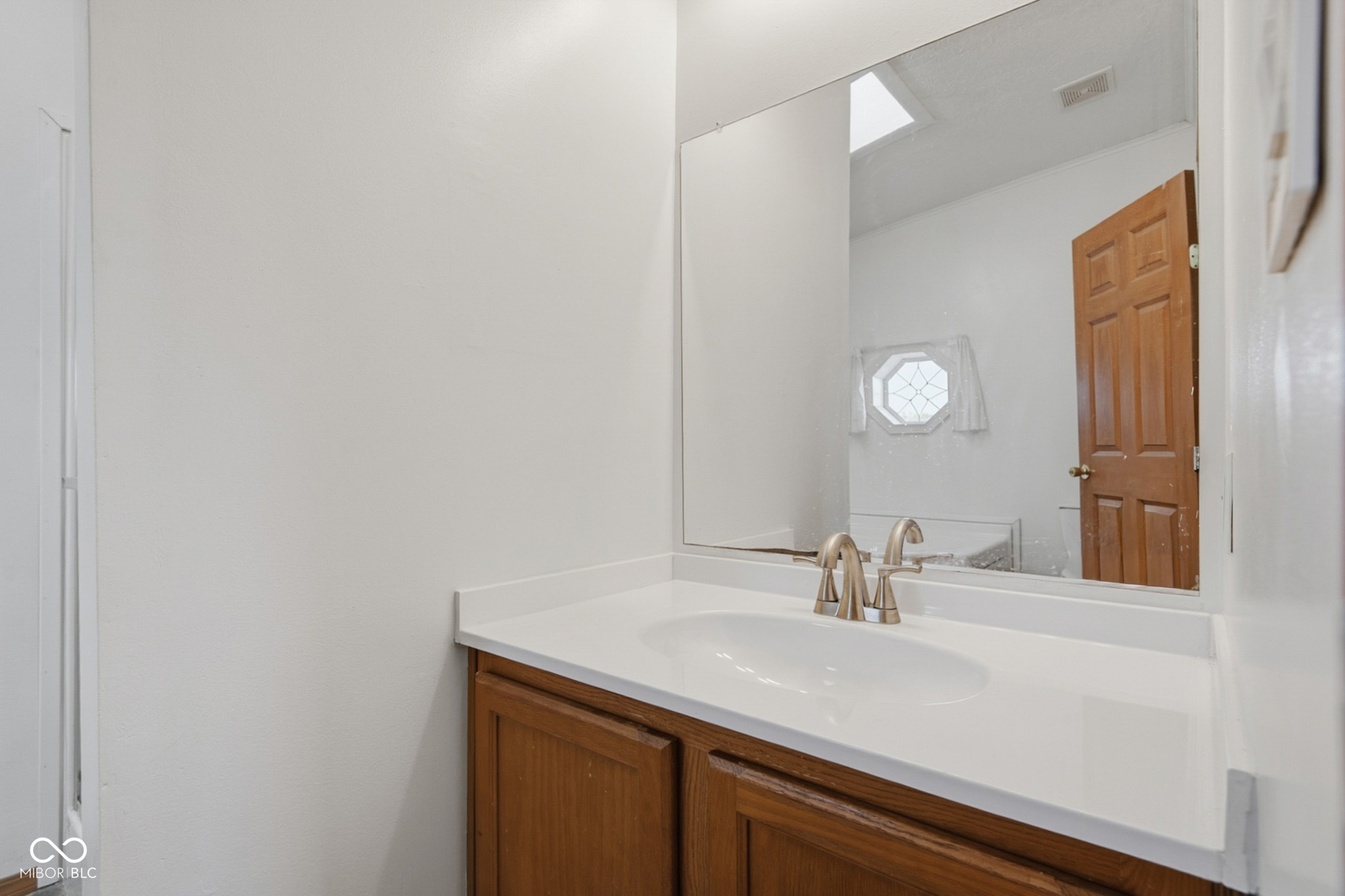 3373 Spring Valley Drive Columbus, IN 47203 - Photo 21 of 32