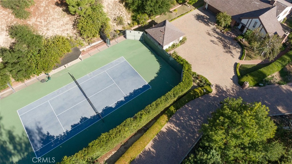 5250 Scott Robertson Road Hidden Hills, CA 91302 - Photo 31 of 50