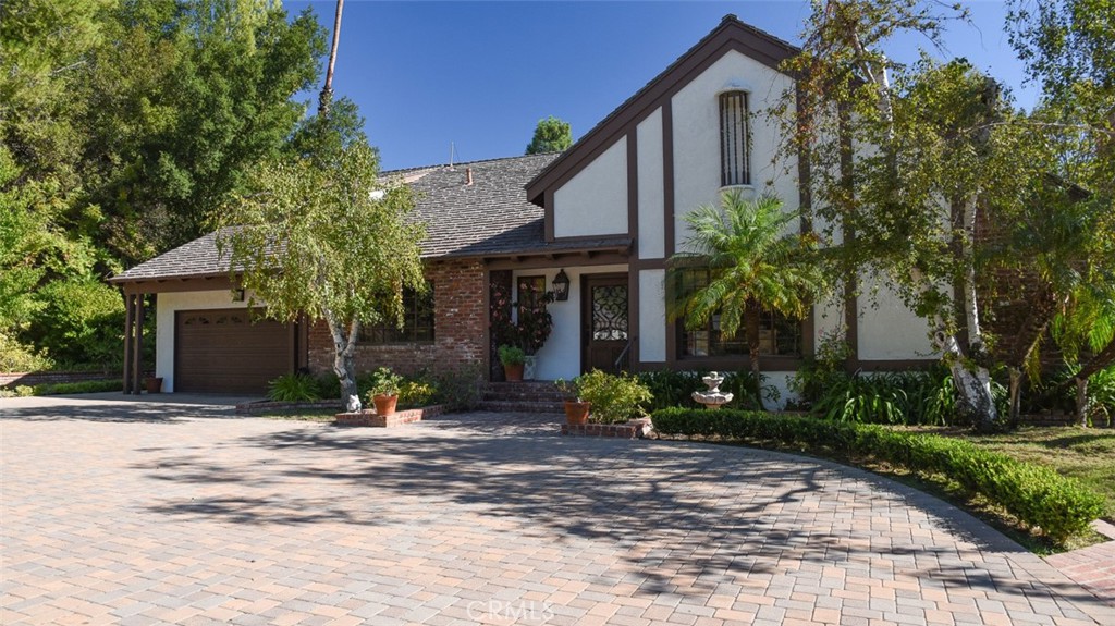 5250 Scott Robertson Road Hidden Hills, CA 91302 - Photo 33 of 50